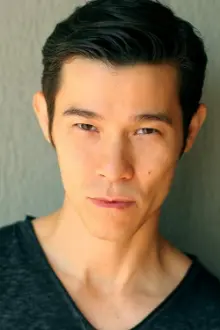 Jason Tobin como: Eddy Tsai