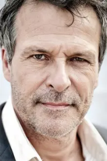 Frédéric van den Driessche como: François