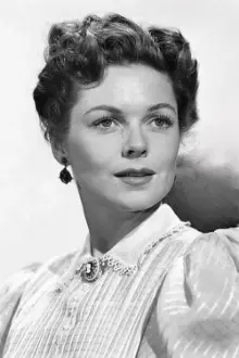 Joyce Mackenzie como: Helen Shanessy