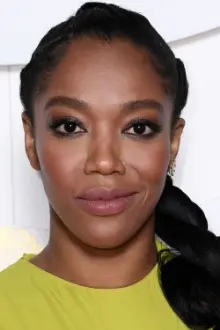 Naomi Ackie como: Bonnie