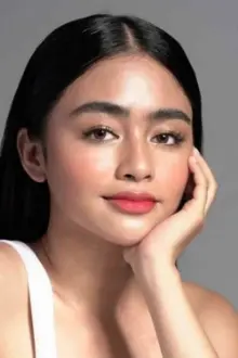 Vivoree Esclito como: 