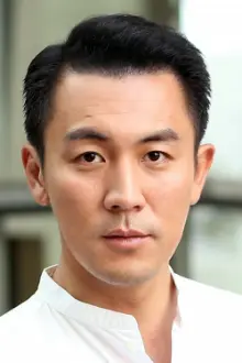 Shaun Tam Chun-Yin como: 江劭韩