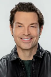 Brennan Elliott como: Kevin Tyler