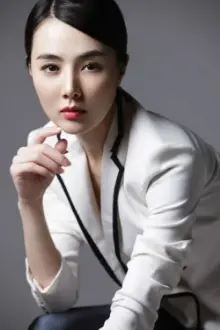 Hongbo Jiang como: Wife of Guo Mingyi