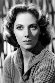 Kathleen Byron como: Ann Peters