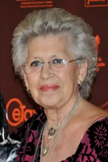 Pilar Bardem como: Gloria