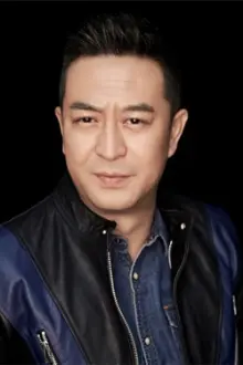 Zhang Jiayi como: Ping Zhen / 振平