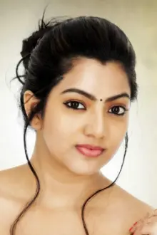 Sai Priya Deva como: Deepa