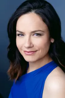 Sarah Podemski como: Jules