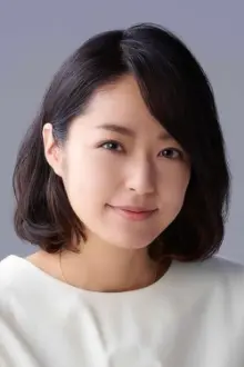 Mao Inoue como: Asuka Tajima（多島 あすか）