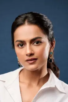 Shraddha Srinath como: 