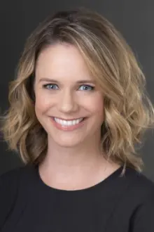 Andrea Barber como: Kimmy Gibbler (archive footage)