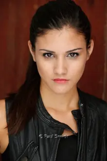 Juliana Destefano como: Alma