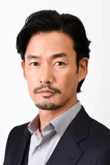 Yutaka Takenouchi como: Hideki Akasaka
