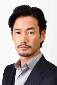 Yutaka Takenouchi como: Kayajima Moriichiro