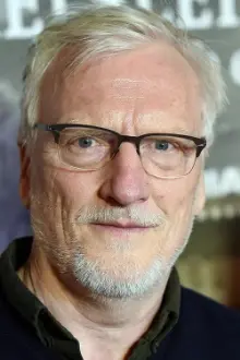 Ernst Stötzner como: Adam Roth