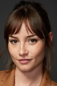 Jocelin Donahue como: Eileen