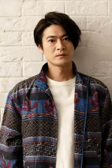 Shunsuke Kubozuka como: Osamu Hinata