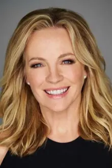 Rebecca Gibney como: Penny McGregor