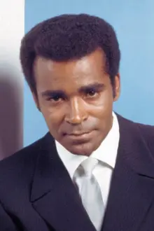 Greg Morris como: Barney Collier