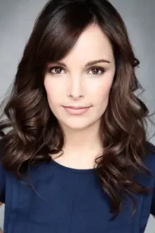 Jodi Balfour como: Fisher Hart