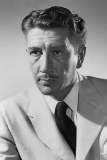 Richard Haydn como: Bertie Searles