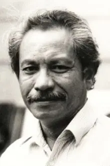 Piet Burnama como: Panglima Laot