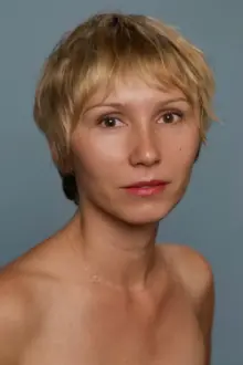 Dinara Drukarova como: Lili