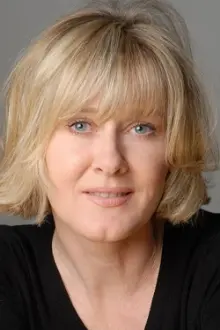 Sarah Lancashire como: Violtet Askey