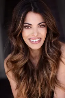 Lindsay Hartley como: Francesca