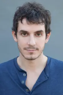 Tate Ellington como: 