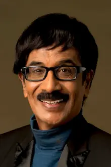 Manobala como: Rajesh Khanna