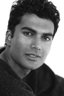 Sendhil Ramamurthy como: Abhay