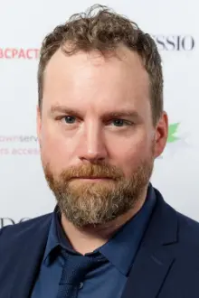 Patrick Gilmore como: Paul