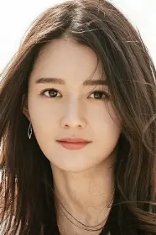 Nam Bo-ra como: Lee Soon-jung