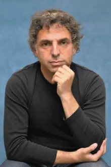 Etgar Keret como: Ele mesmo