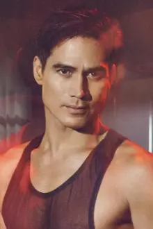 Piolo Pascual como: Jasim