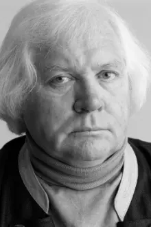 Ken Russell como: Mr. Kirsch