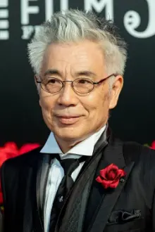 Issey Ogata como: Takuro Yamazaki