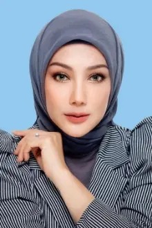 Erra Fazira como: Putih