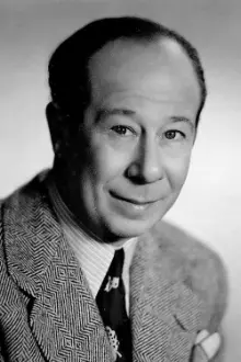 Bert Lahr como: Hans Ebesteder