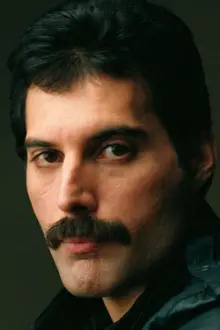 Freddie Mercury como: 