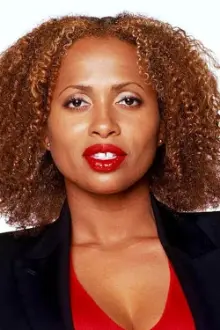 Lisa Nicole Carson como: Josie Nichols