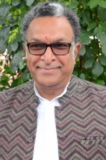 Nassar como: Sridhar Mahadevan