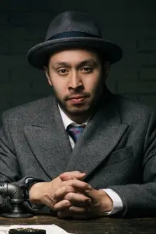 Ryan Bergara como: Martin