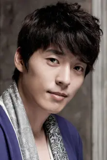 Seo Ji-seok como: Kim Moo Yul