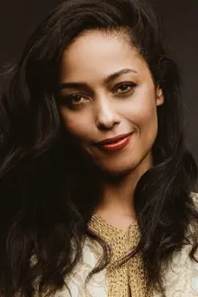 Meta Golding como: Hailey Winton