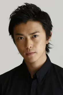 Ryo Katsuji como: Goro