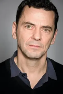 Christian Petzold como: 