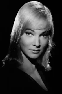 May Britt como: Santuzza